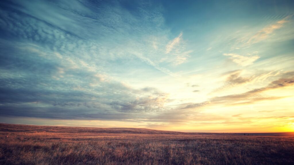 fundo de imagem para pc de céu em tons incríveis do amanhecer