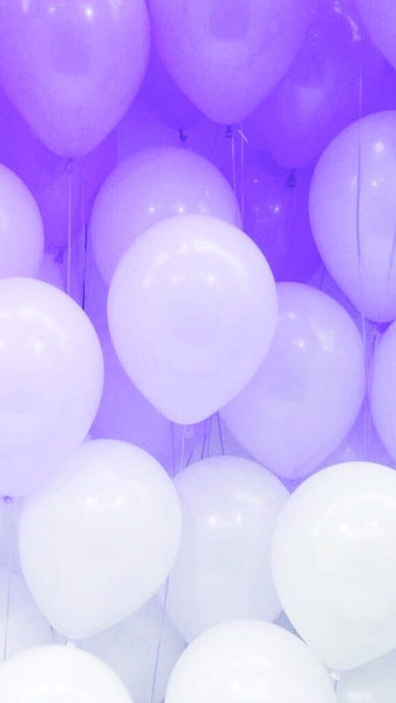 wallpaper de balões lilases para celular